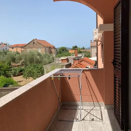 Vendégház Dennis 3*