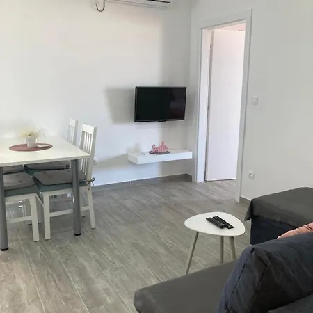 Vendégház Dennis Biograd na Moru
