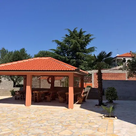 Dennis Guest house Biograd Na Moru