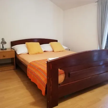 Vendégház Dennis Biograd na Moru
